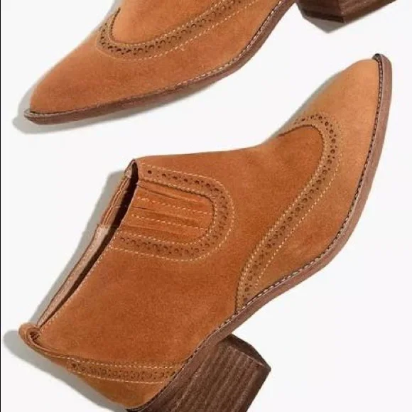 Madewell The Grayson Brogue Chelsea Boot J8292, western cut ankle boot. - Picture 2 of 11